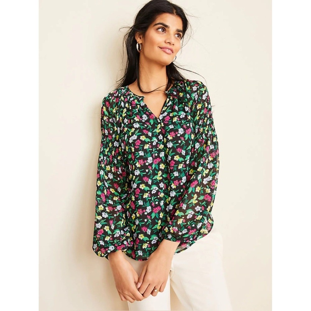 Ann Taylor Smocked Sleeve Floral Blouse Black Multi XXL Lined Chiffon V-Neck Top
